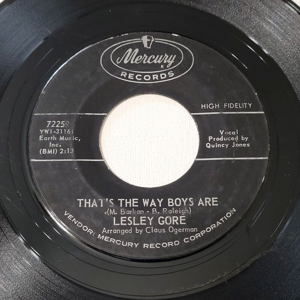 Lesley Gore 45 RPM -  That's The Way Boys Are / That's The Way The Ball Bounces